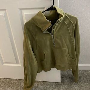 Lululemon size M/L scuba half zip sweatshirt